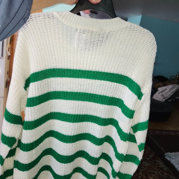 25058 NWT!!! LOVE CHANGE ITALY Kelly Green & White Stripe Sweater 1X - Picture 5 of 10